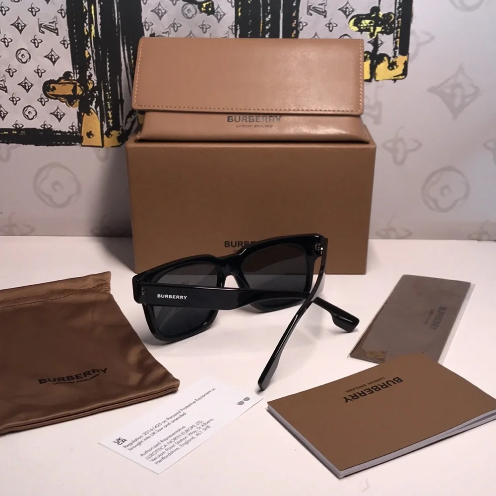 New Authentic Burberry BE4394 3001/87 Sunglasses